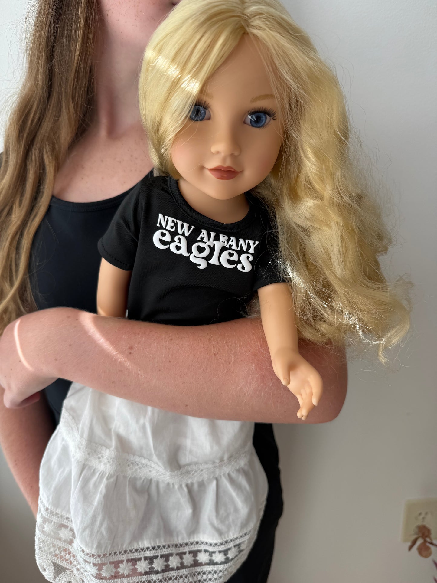 NAPTO: Eagles Tee for 18" Doll