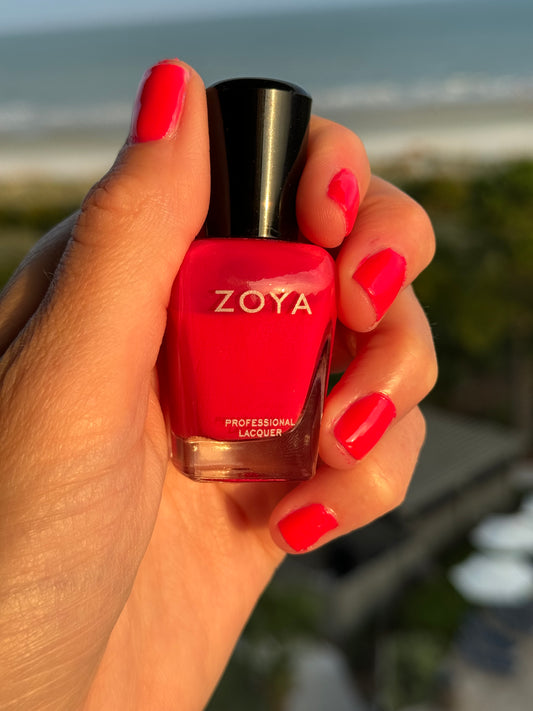 Zoya Nail Polish Ali: 15mL/0.5oz