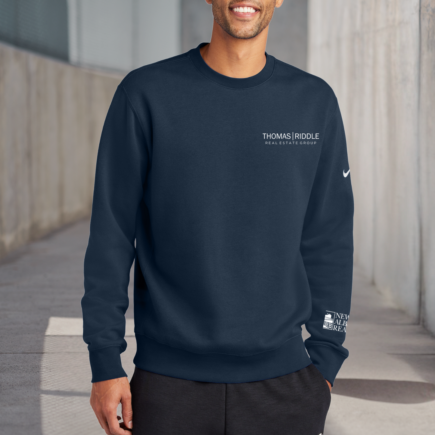 T|R : Nike Crew Sweatshirt