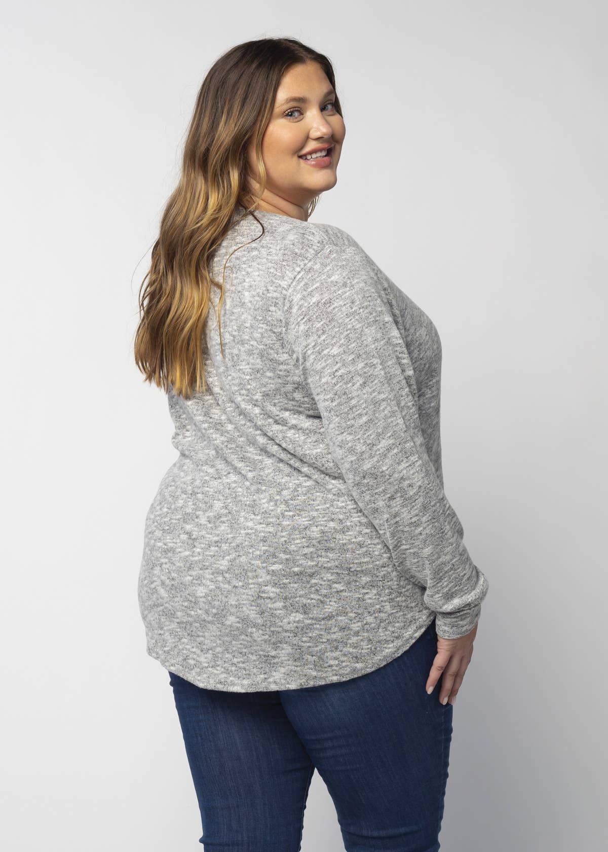 JYAA: Johnnies Sweater-Knit Long Sleeve T-Shirt